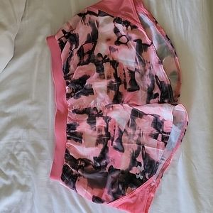 Under Armour Heat Gear shorts